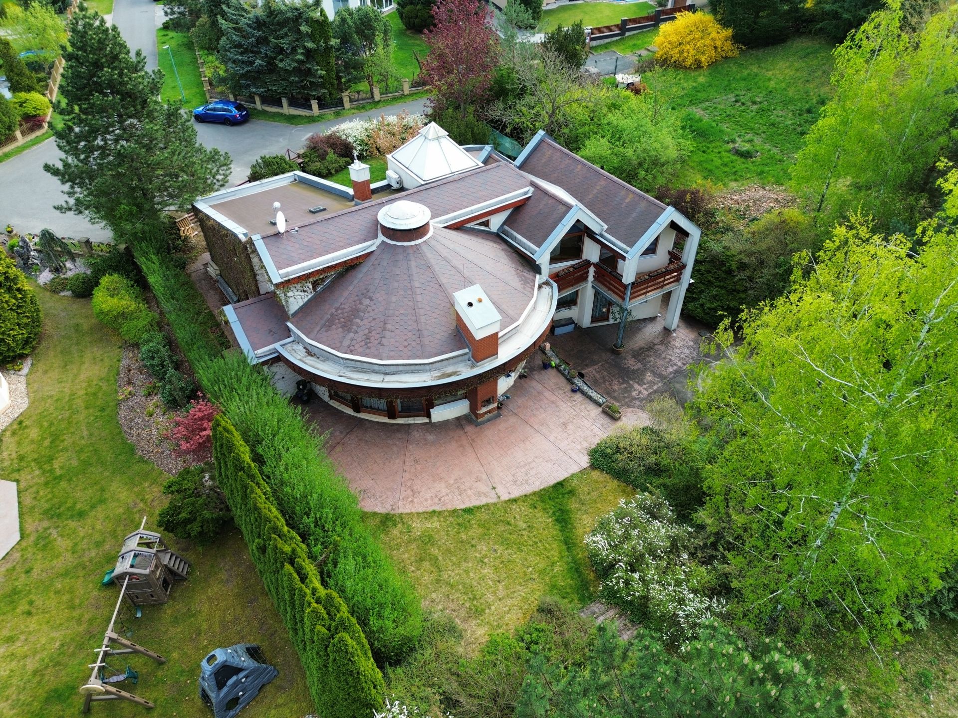Rodinný dům 5+kk - Bradlec