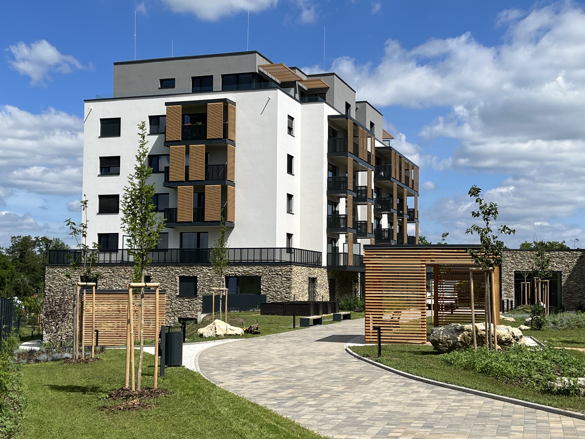 523577700_122223530918149260_8132431613898966810_n